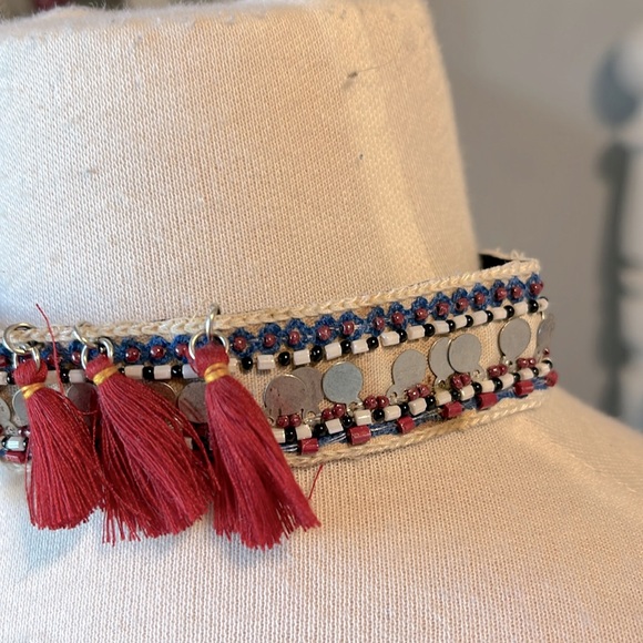 Choker Necklace Tassels Beaded Tribal Bohemian New - Picture 3 of 4